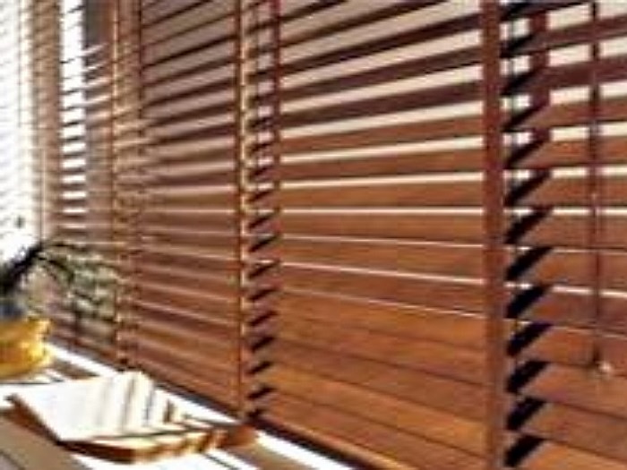 Cortinas de Aluminio tipo Barrio 